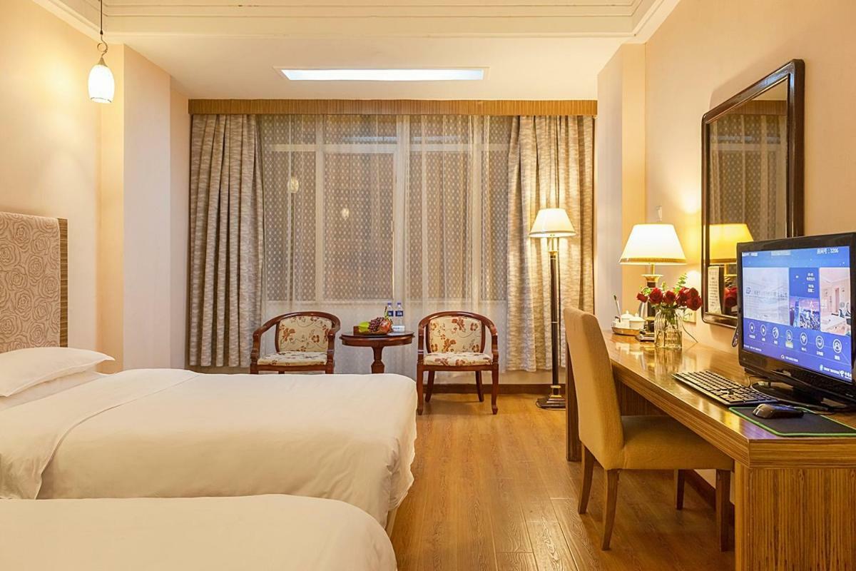 Xiamen Huaqiao Hotel 외부 사진