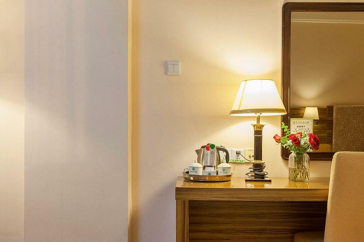 Xiamen Huaqiao Hotel 외부 사진